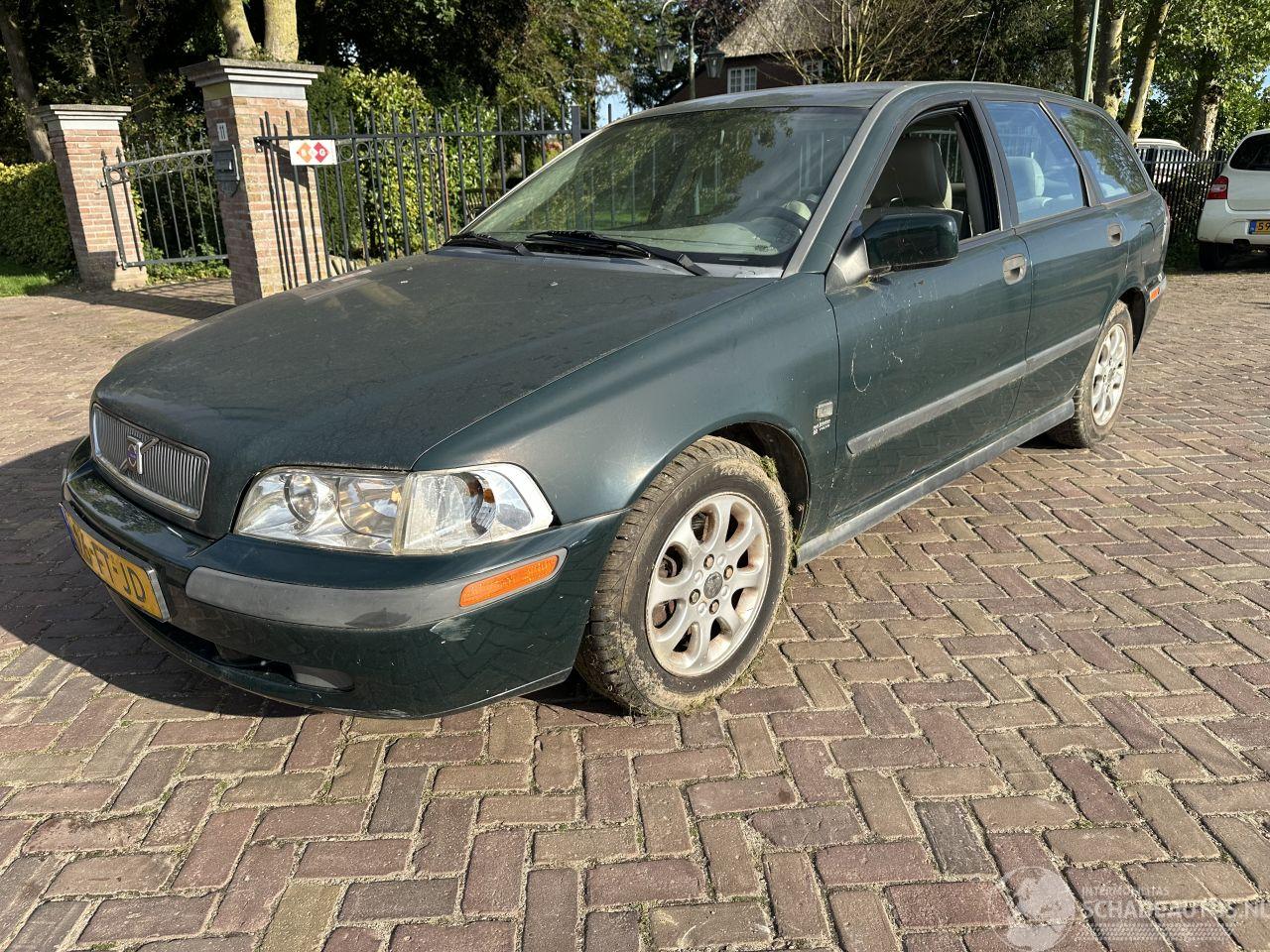 Volvo V-40 1.8 automaat