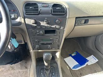Volvo V-40 1.8 automaat picture 12