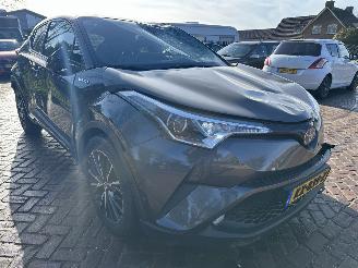 Toyota C-HR 1.8 Hybrid First Ed. picture 3
