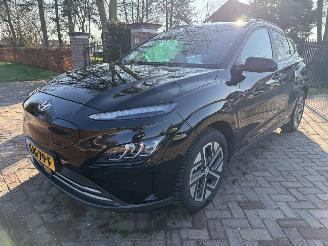 Coche accidentado Hyundai Kona EV Premium 64 kWh 2022/8