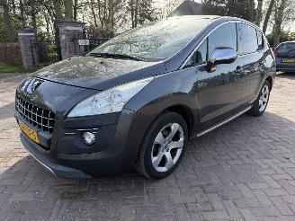 Damaged car Peugeot 3008 1.6 THP B.Lease Exec 2010/6