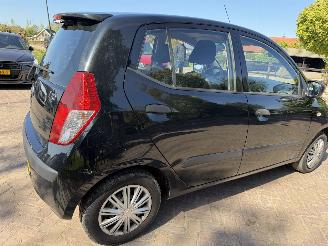 Hyundai I-10 1.1 Active Cool picture 7