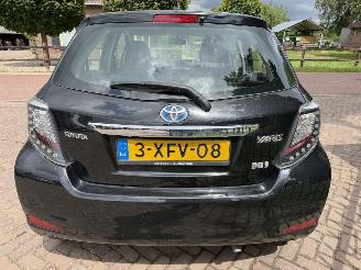 Toyota Yaris 1.5 Full Hybrid Aspiration picture 2
