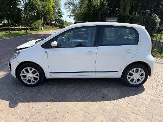 Volkswagen Up! 1.0 BMT move up! picture 2