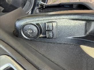 Ford Fiesta 1.0 EcoBoost Titanium picture 13