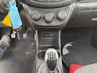 Opel Karl 1.0 ecoFLEX 120 Jaar Edition picture 18