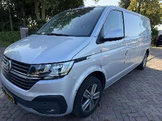 Volkswagen Transporter 2.0 TDI L2H3 32 Bulli picture 2