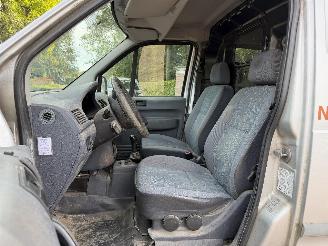 Ford Transit Connect T200S 1.8 TDCi picture 11