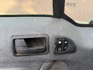 Ford Transit Connect T200S 1.8 TDCi picture 15