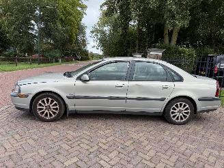 Schadeauto Volvo S-80 2.4 Comfort 2000/9