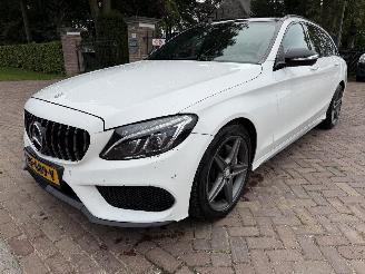 skadebil auto Mercedes C-klasse 220 CDI Prestige AMG line 2024/7
