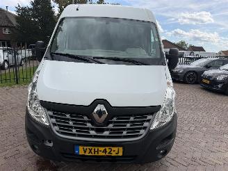 Renault Master T35 2.3 dCi L2H3 picture 3