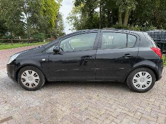 Opel Corsa 1.4-16V Enjoy picture 2