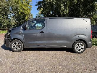 Opel Vivaro 2.0 Diesel 145 L2 picture 2