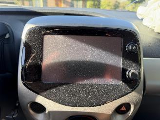 Toyota Aygo 1.0 VVT-i x-play picture 17