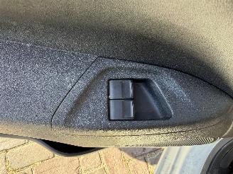 Toyota Aygo 1.0 VVT-i x-play picture 13