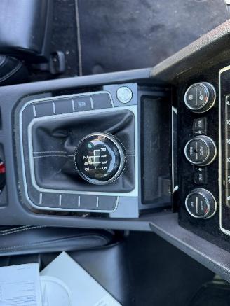 Volkswagen Passat Variant 2.0 TDI Connected Series Plus picture 21