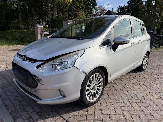 Schadeauto Ford B-Max 1.0 EcoBoost Titanium 2014/1