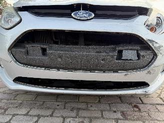 Ford B-Max 1.0 EcoBoost Titanium picture 24