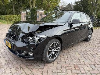 Unfallwagen BMW 1-serie 116i Edition Sport Line Shadow Executive 2018/1