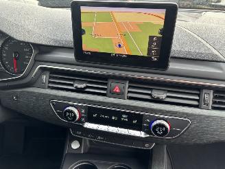 Audi A4 2.0 TDI clima/navi/velgen picture 11