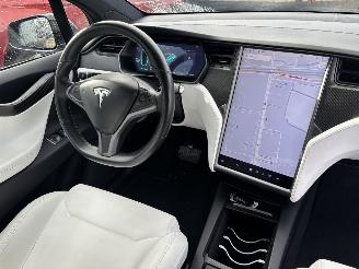 Tesla Model X 75d picture 7