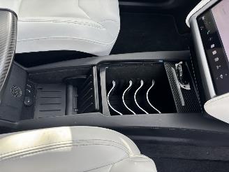 Tesla Model X 75d picture 11