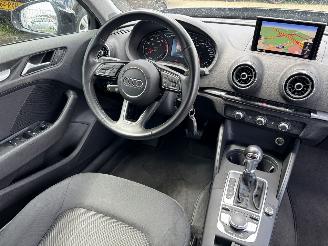 Audi A3 Sportback 1.0 tfsi airco/lm velgen picture 7