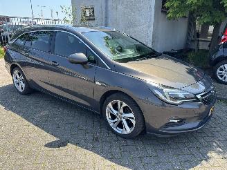 Opel Astra 1.0t automaat picture 2