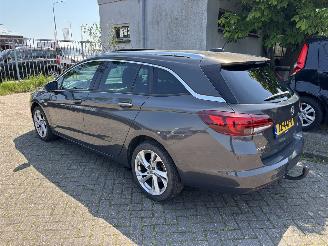 Opel Astra 1.0t automaat picture 4