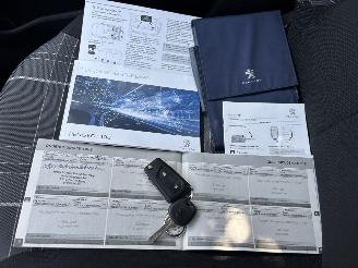 Peugeot 108 Airco/cv picture 14