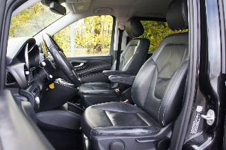 Mercedes V-klasse V250 BlueTec Avantgarde Extralang Airco Navi Cruise Trekhaak 140KW Euro 6 picture 11