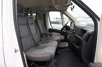 Peugeot Boxer 2.2 HDi Open Laadbak Dubbele Cabine Klima 7-Sitzer 96KW Euro 5 picture 12
