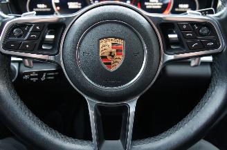 Porsche Panamera 3.0 Pano LED Bose Keyless Entry + GO! 243KW Euro 6 picture 17