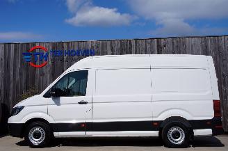 Voiture accidenté Volkswagen Crafter 2.0 TDi L3H3 Airco Navi Cruise Apple Carplay 130KW Euro 6 2018/3