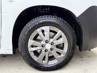 Peugeot Partner 1.5 BlueHDI Premium L1H1 AHK Tempo. 73KW picture 42