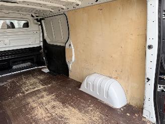Renault Trafic 2.0 dCi 120 T29 L2H1 Comfort LED Navi AHK picture 13