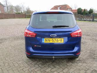 Ford B-Max 1.0 EcoBoost Titanium picture 7