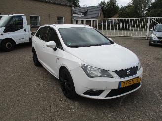 krockskadad bil auto Seat Ibiza 1.2 TDI ST Style Eco 2012/9