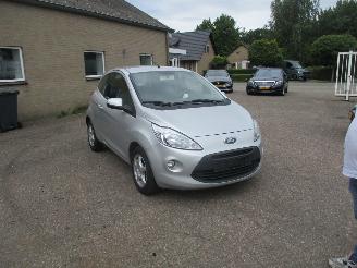 skadebil auto Ford Ka 1.2 Limited Airco 2010/1