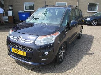 Citroën C3 picasso 1.4 VTi Tendance NAP picture 3