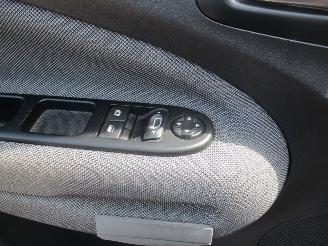 Citroën C3 picasso 1.4 VTi Tendance NAP picture 19