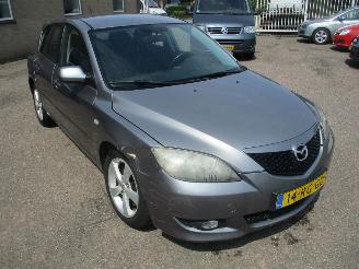 skadebil auto Mazda 3 2.0 Executive 2005/3