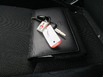 Mitsubishi Outlander 2.0 Edition Automaat REST BPM 400 EURO !!!! picture 26