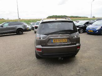 Mitsubishi Outlander 2.0 Edition Automaat REST BPM 400 EURO !!!! picture 6