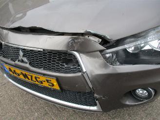 Mitsubishi Outlander 2.0 Edition Automaat REST BPM 400 EURO !!!! picture 13