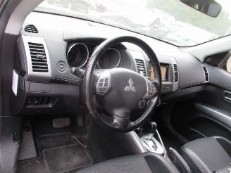 Mitsubishi Outlander 2.0 Edition Automaat REST BPM 400 EURO !!!! picture 16