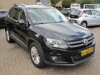 Auto incidentate Volkswagen Tiguan 1.4 TSI Sport&Style rest bpm 300 euro 2014/7