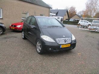 krockskadad bil auto Mercedes A-klasse 170 Classic 5drs 2007/1