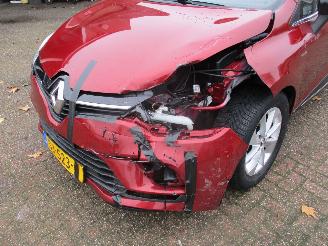 Renault Clio 0.9 TCe Limited Airco NAP picture 11